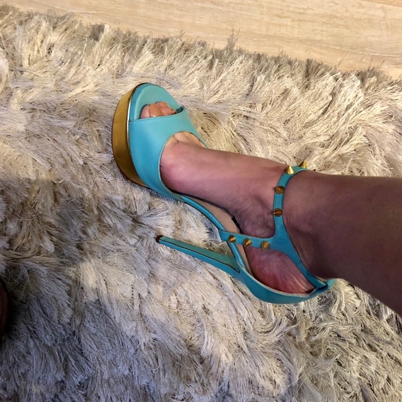 Authentic Ruthie Davis Jupiter Pumps - Picture 2 of 8